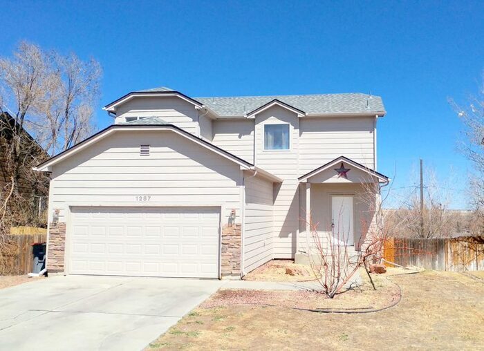 Foto principal - 1287 Livingston Avenue, Colorado Springs, ...