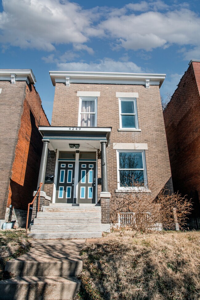 4249 Chouteau Ave Unit FL 1, Saint Louis, MO 63110 Apartments in