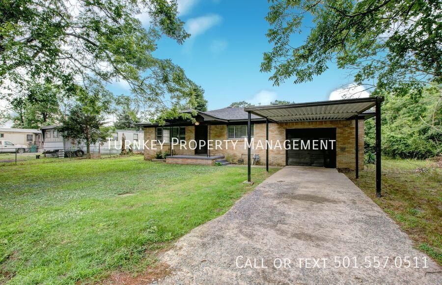 Foto principal - 109 Compton Rd