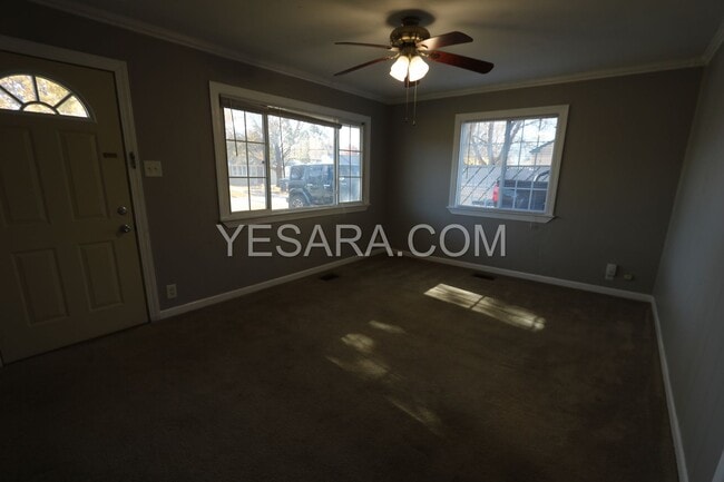 Building Photo - 2 Bedroom 1 Bath House