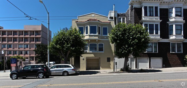 Foto del edificio - 3622 California St