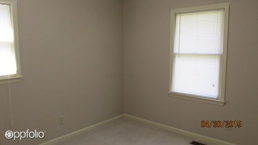 Foto del edificio - 5750 Whisperwood Dr