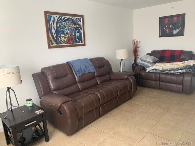Foto del edificio - 22421 SW 88th Pl
