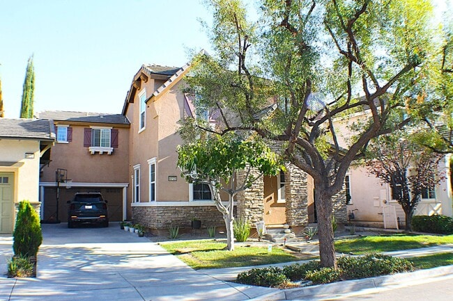 Foto del edificio - Stunning Temecula Home with Full Solar and...