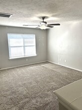 Building Photo - 19923 Malletia Dr