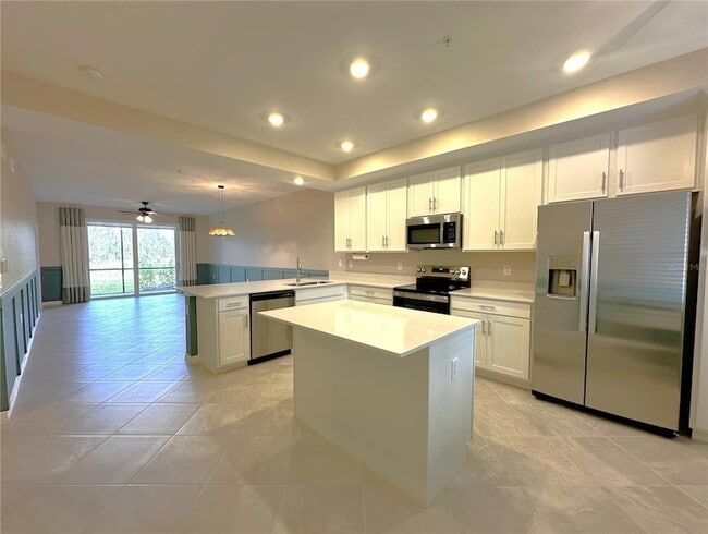 Foto del edificio - 14191 Heritage Landing Blvd