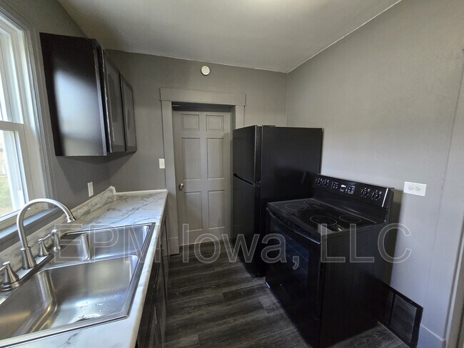 Foto del edificio - 709 Kern St