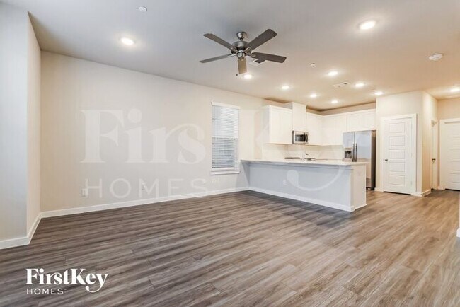 Foto del edificio - 18427 Idyllic Aly