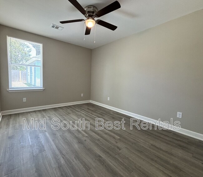 Foto del edificio - 6722 Sandpiper Dr