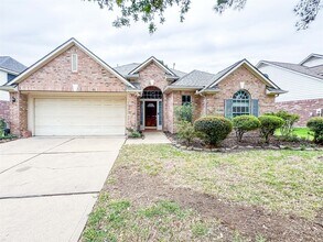 Building Photo - 3015 Gilford Ln