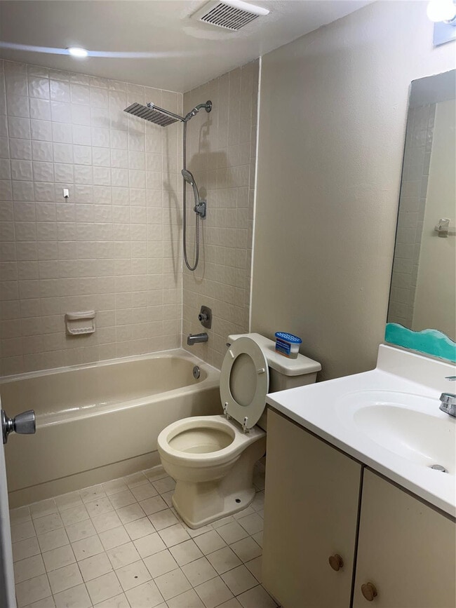 Foto del edificio - 3512 NW 114th Ln