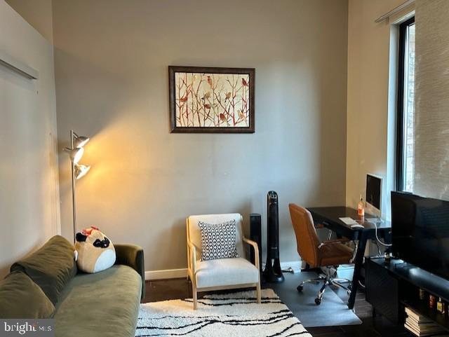 Foto del edificio - 1320 Fenwick Ln