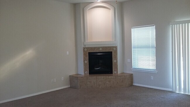 Foto del edificio - 4 Bedrooms 3 Baths EnergyStar Home