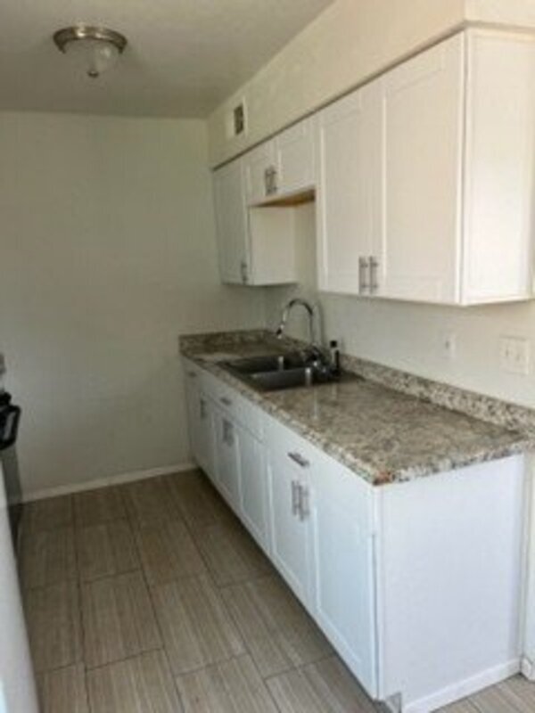 415 Dorado Ct SE Unit #D photo'
