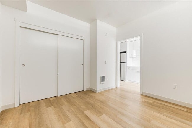 Interior Photo - The Steward