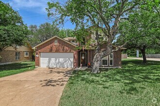 Building Photo - 2101 Chaparral Dr