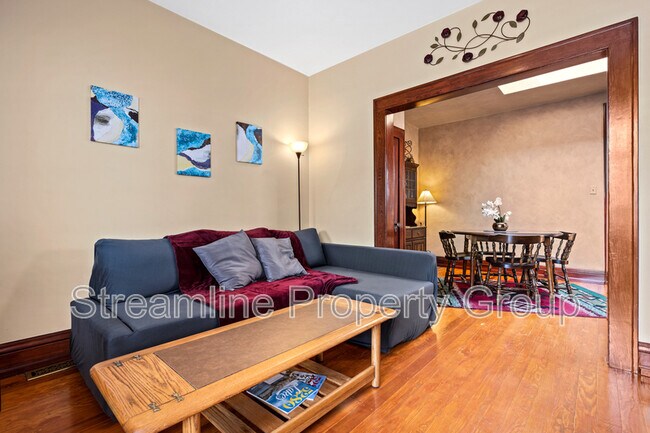 Foto del edificio - 141 W Archer Pl