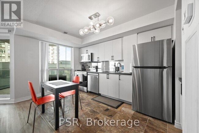 Building Photo - 410-410 Queens Quay W