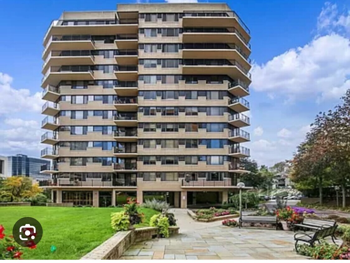 25 Rockledge Ave Unit 904, White Plains, NY 10601 Condo for Rent in