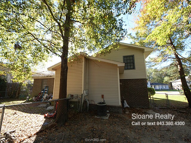 Building Photo - 115 Roberta Dr