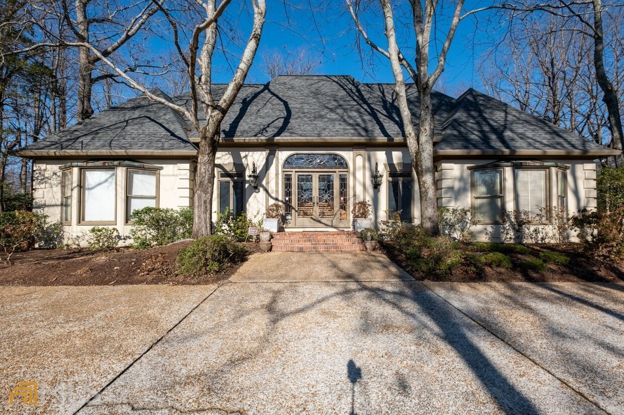 305 Heards Ferry Rd NW, Atlanta, GA 30328 - House Rental in Atlanta, GA ...