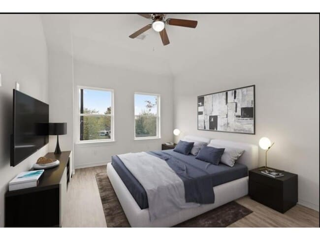 Photo - 3233 Real St Apartment