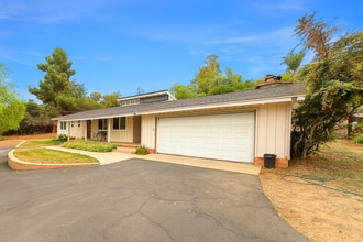 Building Photo - 3972 Vista San Miguel