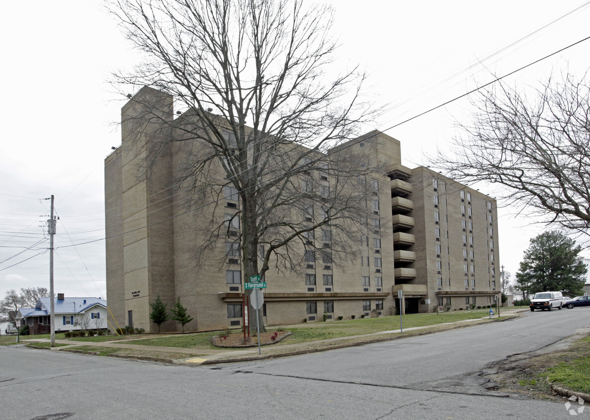 Primary Photo - Mcmillan Towers