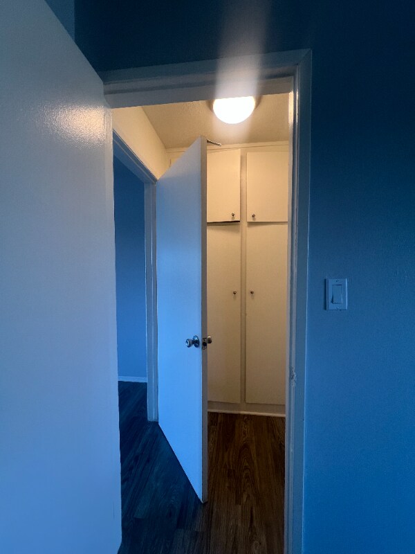 Building Photo - 841 W La Habra Blvd