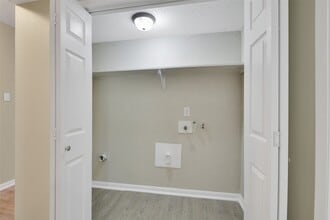 Building Photo - 1300 Baker Ave