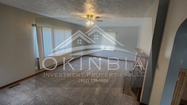 Building Photo - 3 Bedroom 1 bath newly remodeled home
