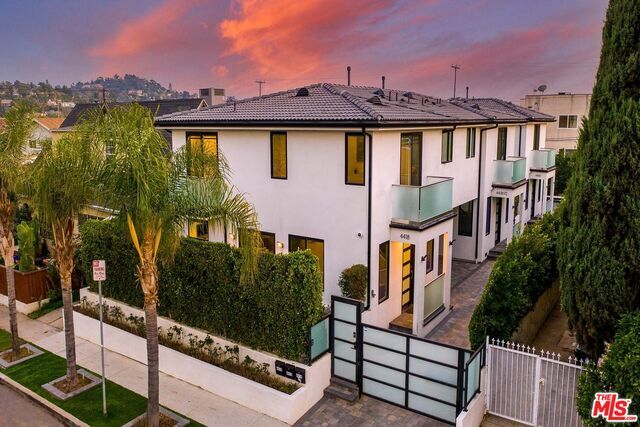 Foto principal - 4418 Kingswell Ave