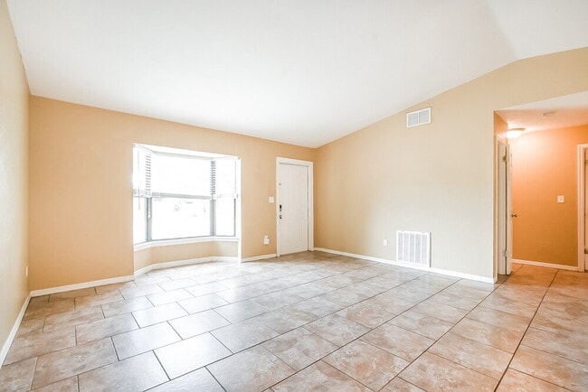 Foto del edificio - 3645 E Powder Horn Rd