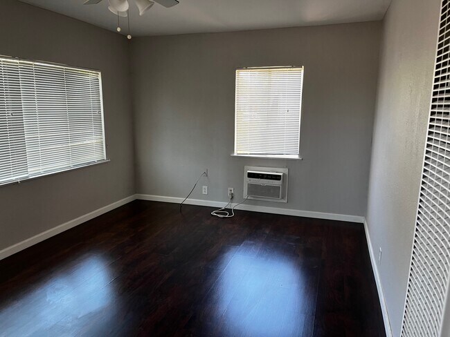 Building Photo - 2655 36th St