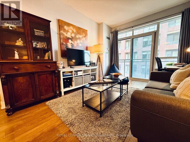 Photo du bâtiment - 28 Linden St