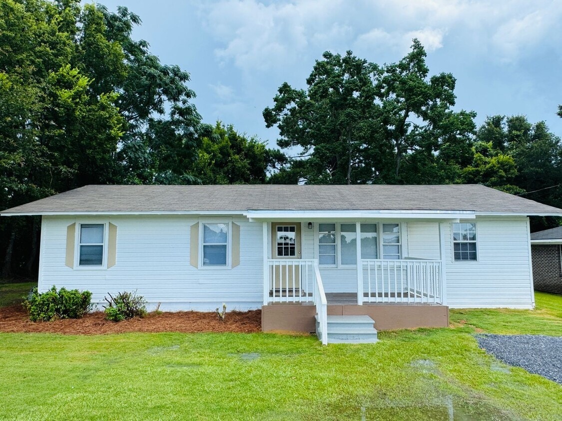 Foto principal - 4-Bedroom that has it all !