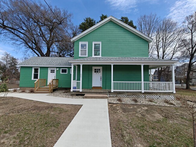 Photo - 225 State St Apartment