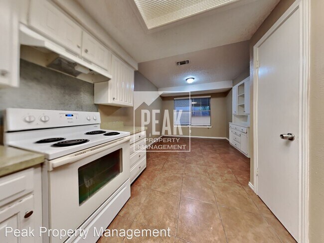 Foto del edificio - 4 br, 2 bath House - 411 Thomas Chapel Dr
