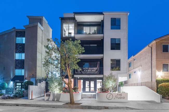 The Studio Apartment - 11055 Fruitland Dr
