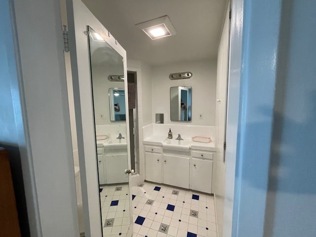 Foto del edificio - 4220 Cerritos Ave