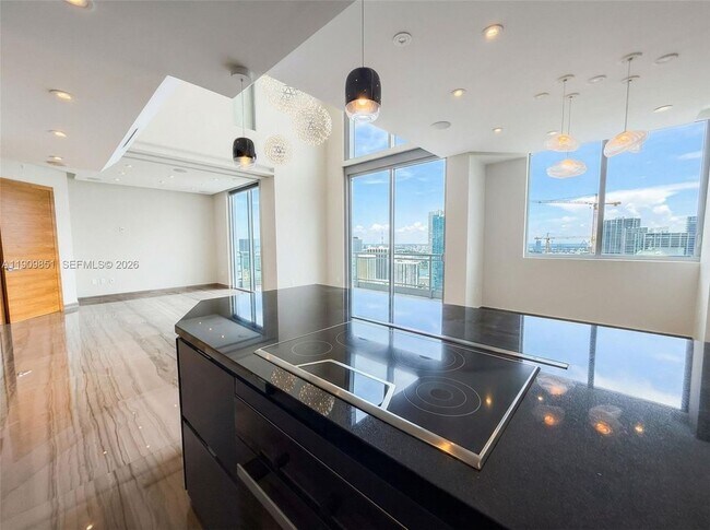 Foto del edificio - 92 SW 3rd St
