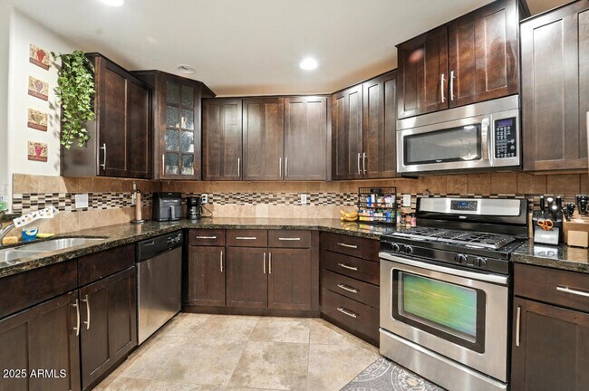 Building Photo - 5350 E Deer Valley Dr