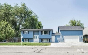 Building Photo - 865 N 30th St N