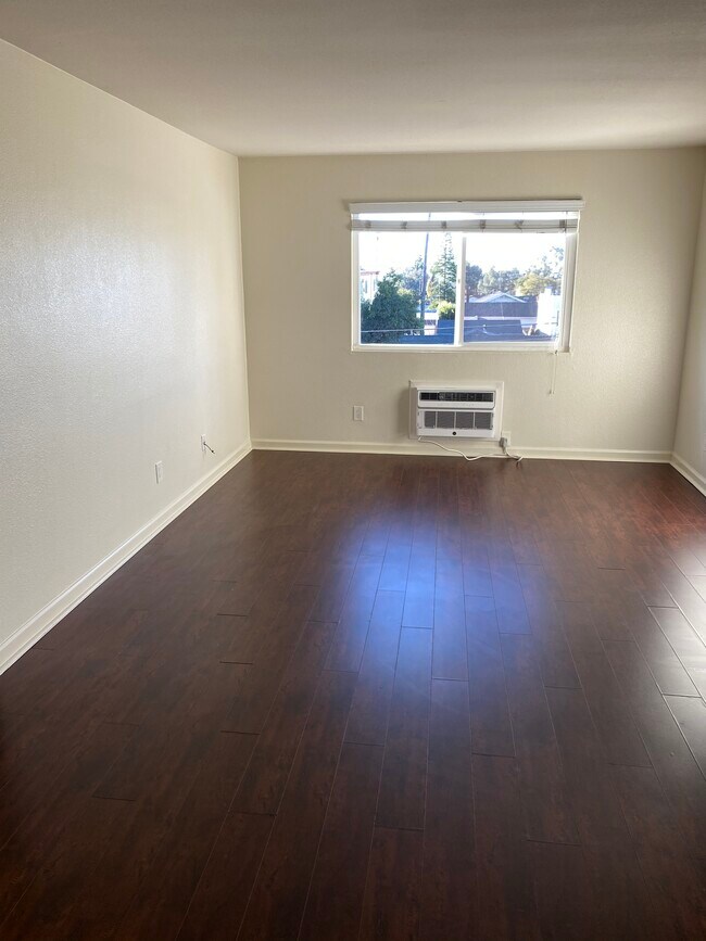 Living room - 3060 B St