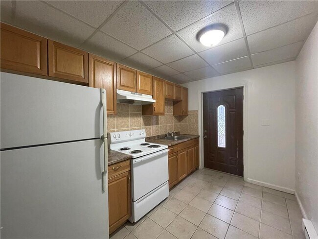 Building Photo - 4429 Steuben Rd