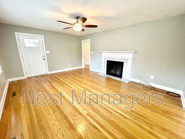 Foto del edificio - 1430 Pine Valley Loop