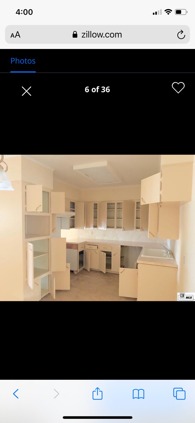 Foto del edificio - 903 Wallace Dean Rd