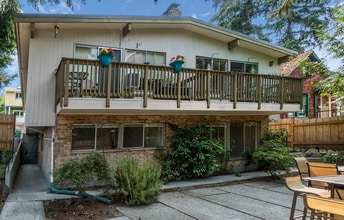 Building Photo - 4354 5th Ave NW