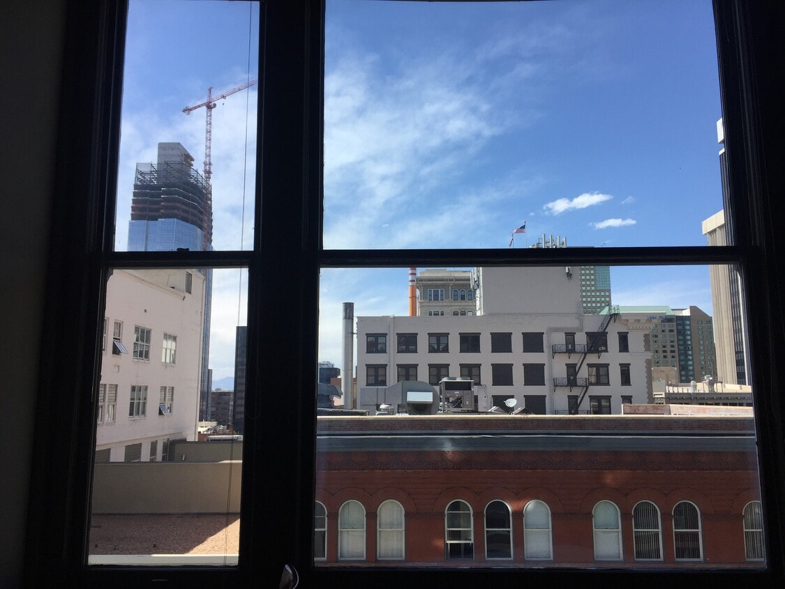 The Window - 720 16th St St
