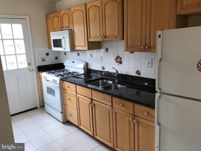 Foto del edificio - 9108 Yorkshire Ln